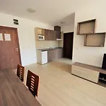 Menada Zornitsa Slăntjev Brjag