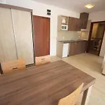 Lägenhet Menada Zornitsa Slăntjev Brjag