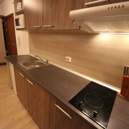 Menada Zornitsa Apartment