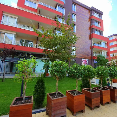 Menada Zornitsa Apartment *