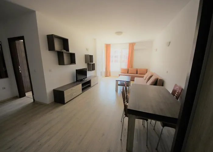 Menada Zornitsa شقة *