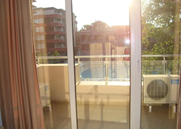 شقة Menada Zornitsa *