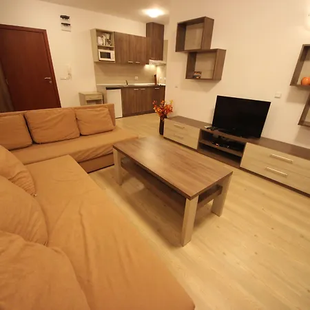 Menada Zornitsa Daire *