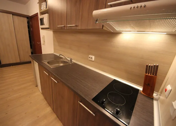 Menada Zornitsa Apartment