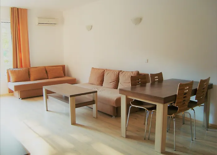 Apartment Menada Zornitsa